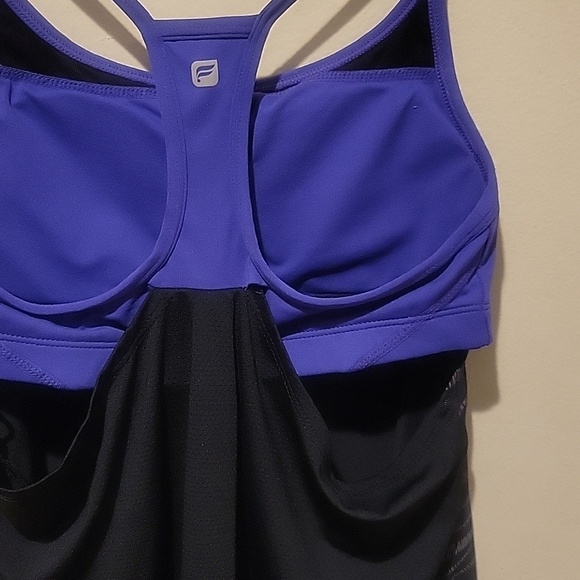 ❤️ FABLETICS TOP WITH ATTACHED BRA,  XS - Picture 5 of 5